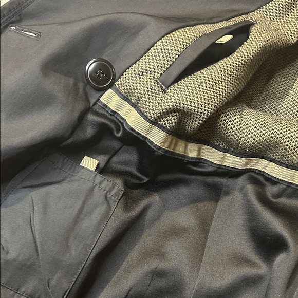 Jones New York Black Double-Breasted Trench Coat. Wool blend upper lining. Small - Picture 11 of 16